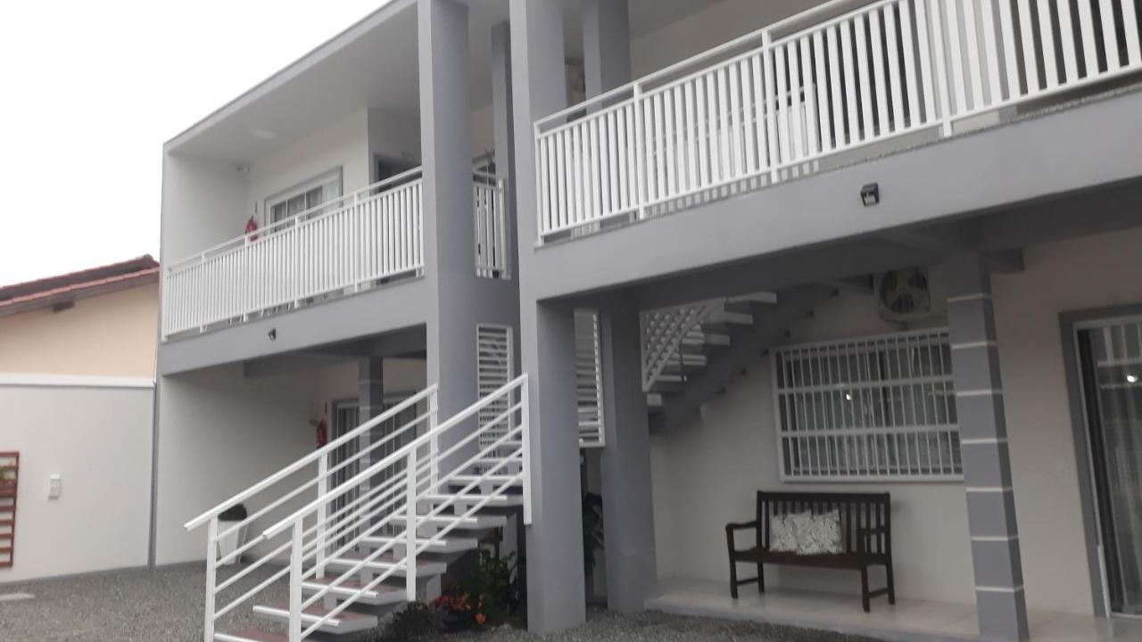 Apart Zss Penha  Bagian luar foto