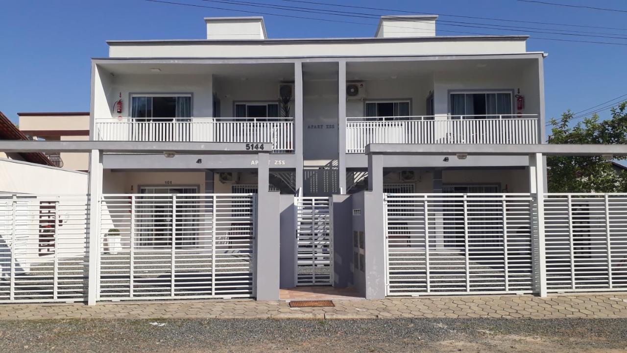 Apart Zss Penha  Bagian luar foto