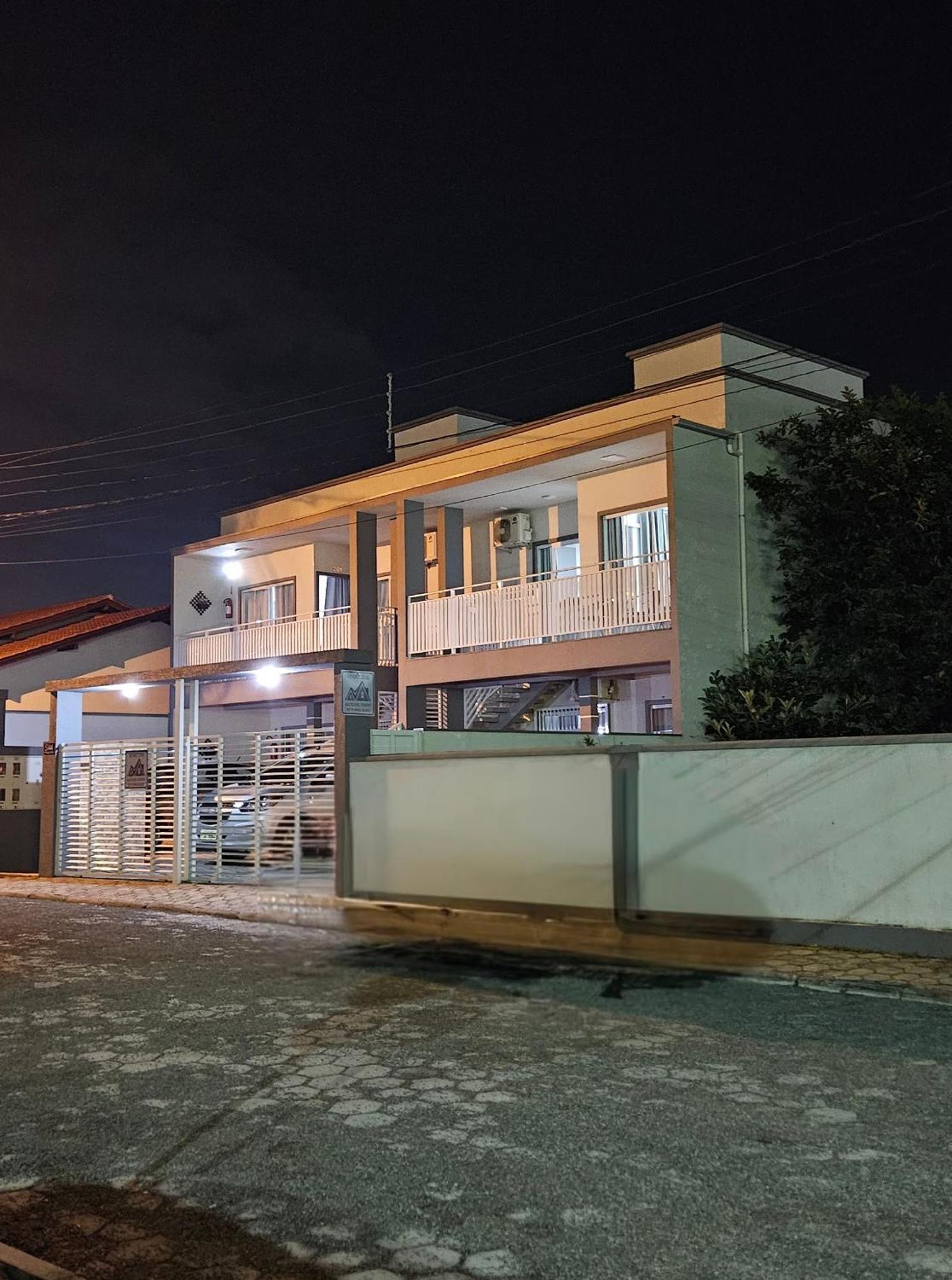 Apart Zss Penha  Bagian luar foto